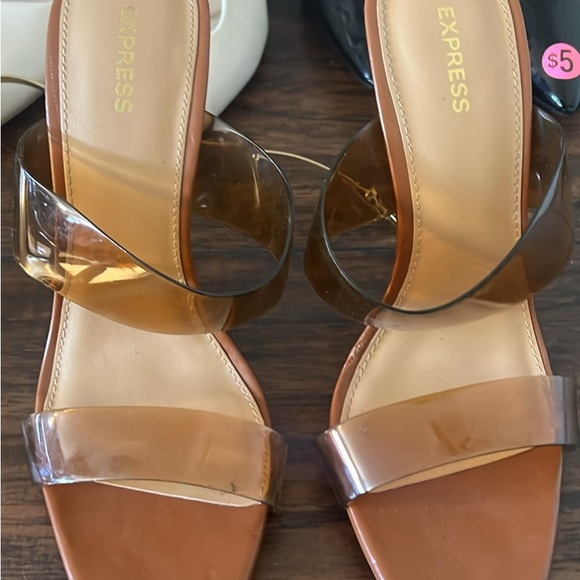 Express heels - Picture 2 of 3